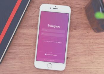 Top 20 highest paid celebrities on Instagram in the world