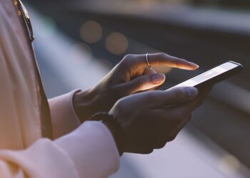 How to sambaza Safaricom data bundles