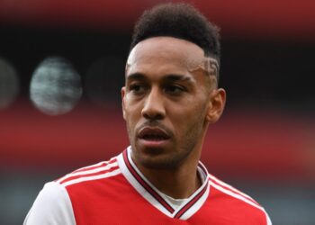 Top 10 highest paid Premier League players