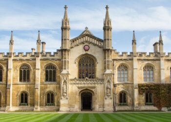 Top 20 hardest universities to get into in the UK