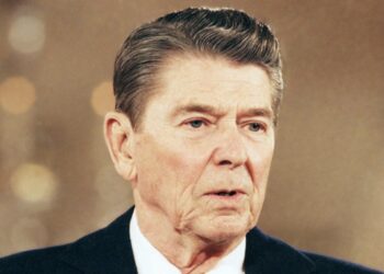 Top 20 U.S. presidents with the most Electoral College votes