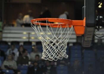 Top 10 best NBA teams of all time