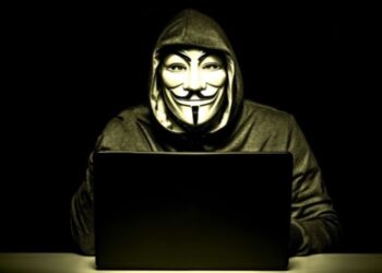 Top 10 most dangerous hackers of all time