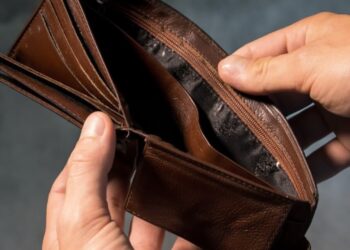 Billionaires who went broke