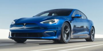 Top 10 fastest accelerating cars in the world