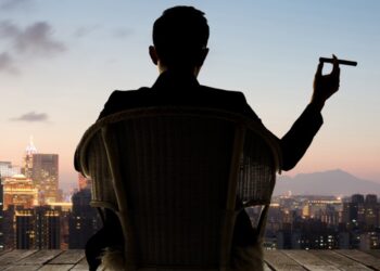 Top 20 countries with the most ultra-high net-worth individuals