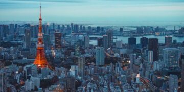 Top 20 countries with the oldest populations in the world