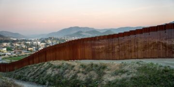 Important international boundary lines in the world