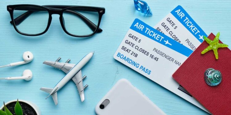 How to score the best flight ticket deals