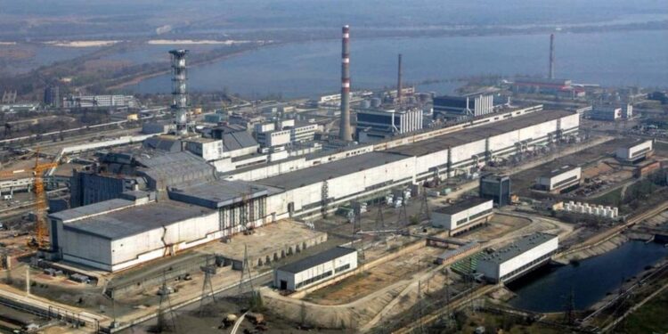 Top 20 largest man-made disasters in human history